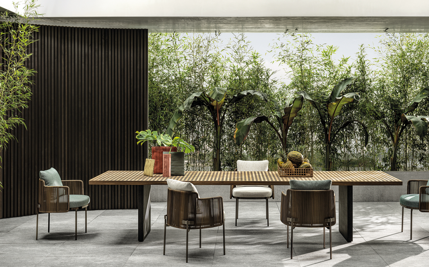 Quadrado Dining Table