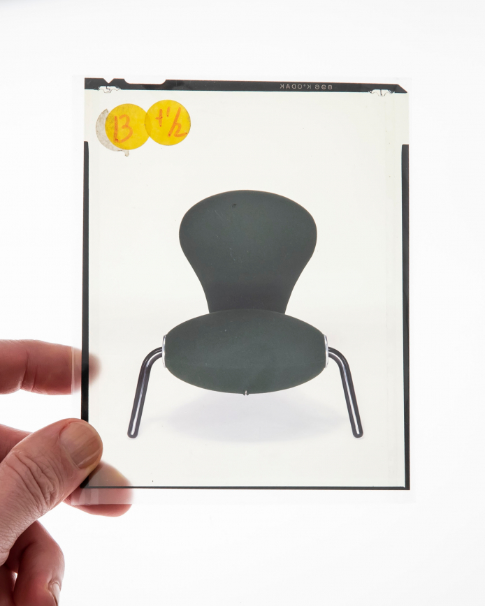 Embryo chair by Marc Newson