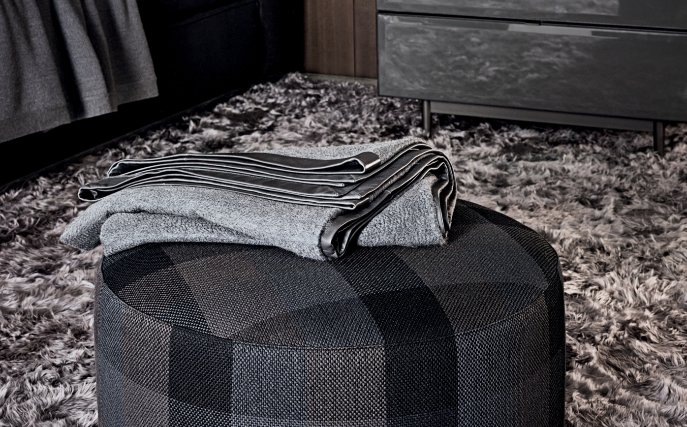Davis Ottomans