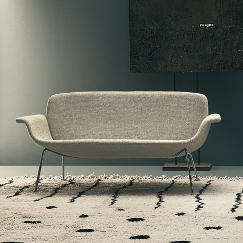 KN05 Settee