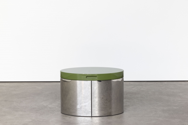 Raymond side table / container