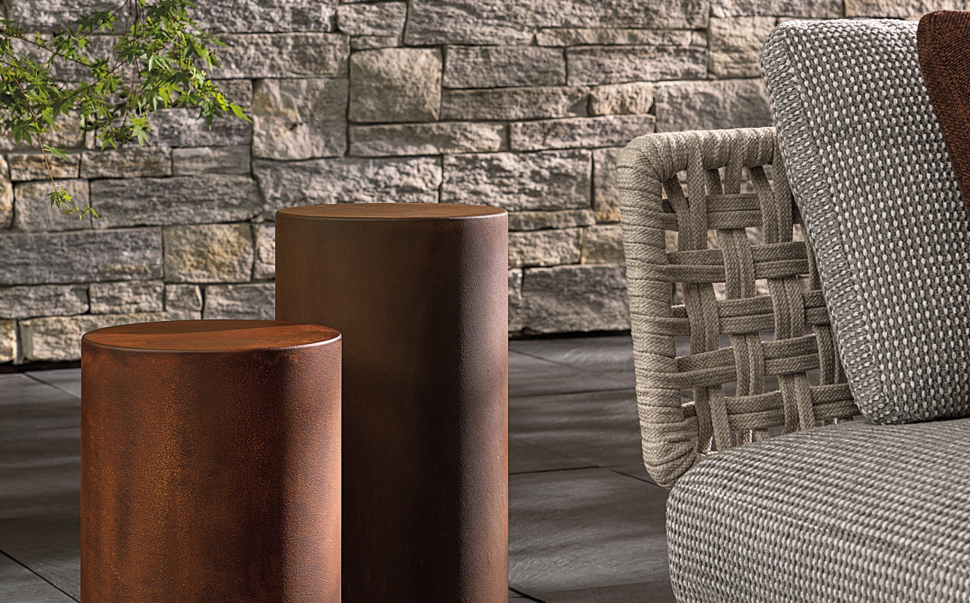 Pilotis Outdoor