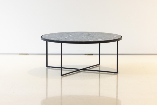 Bloom side table