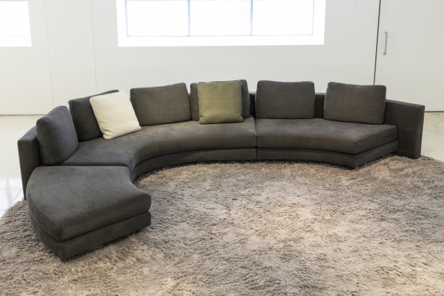 Daniels round sofa