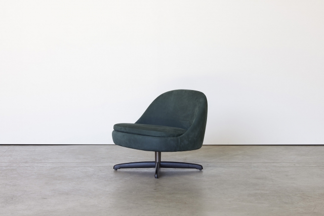 Sendai small swivel armchair