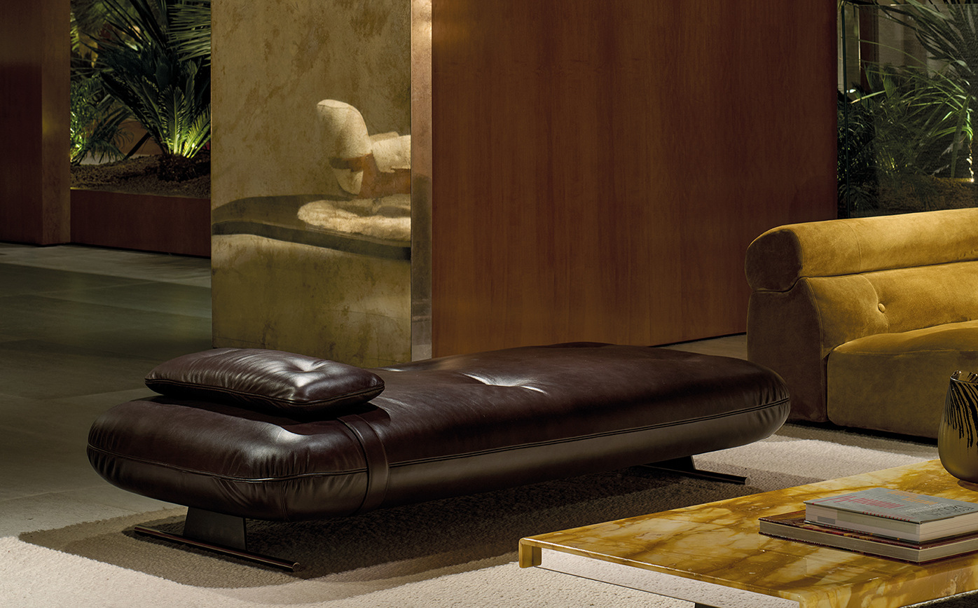Libra Bench