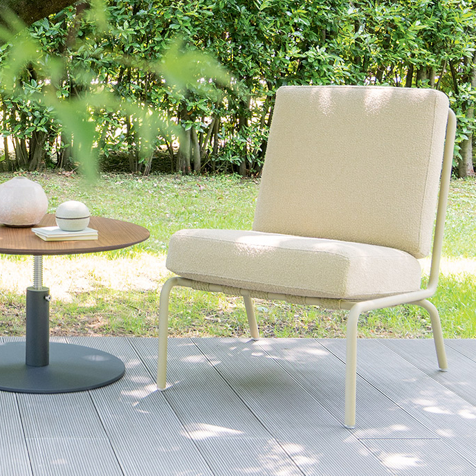 Azul Armchair