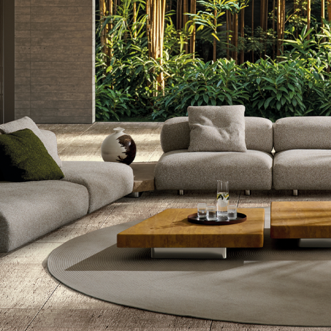 Orion Sofa Outdoor