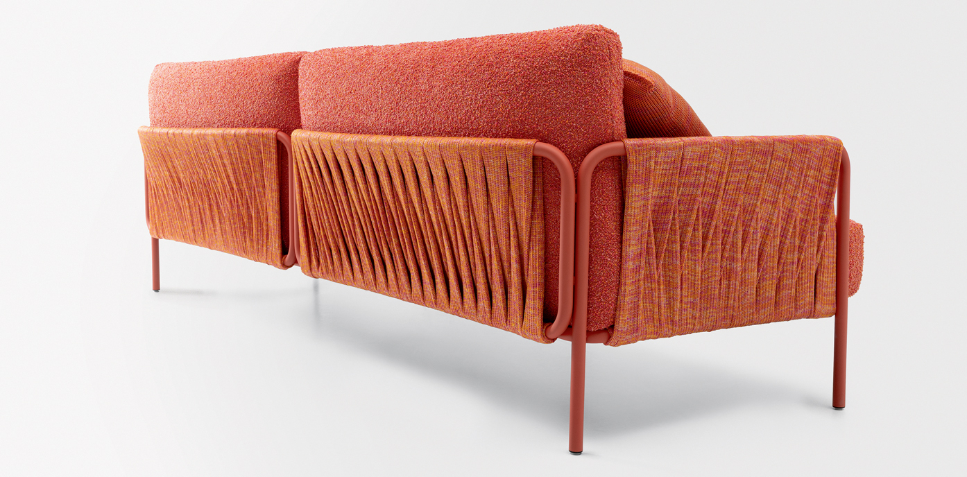 Plisse Sofa